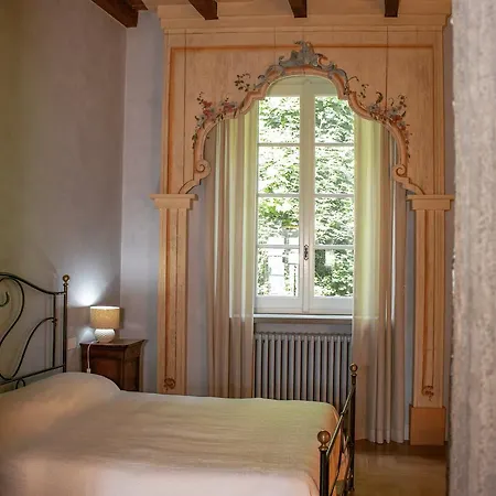 Dimora Delle Donnole Alta Bed & Breakfast