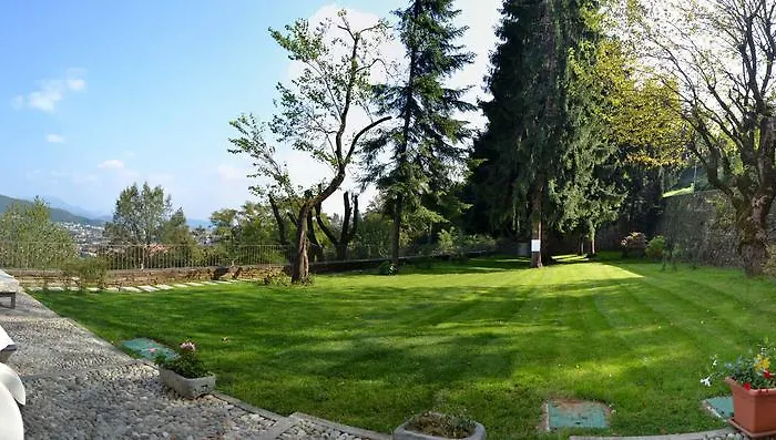 Dimora Delle Donnole Alta Bed & Breakfast