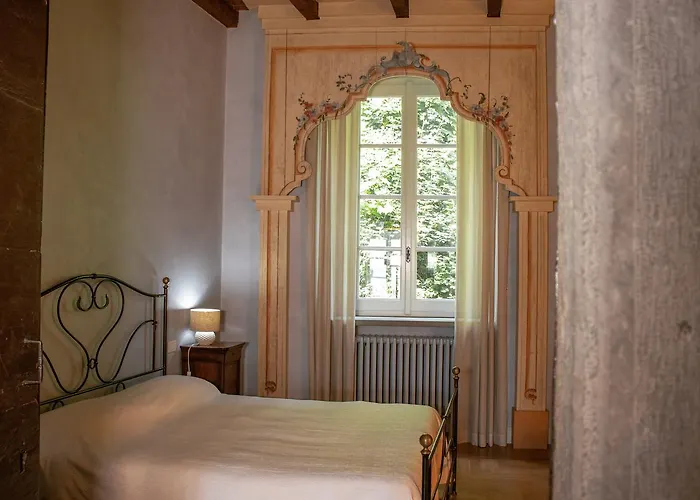 Dimora Delle Donnole Alta Bed & Breakfast