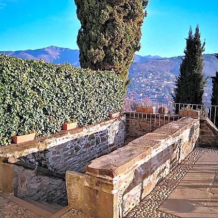 Dimora Delle Donnole Alta 4* Bérgamo