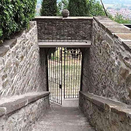 Dimora Delle Donnole Alta Panzió 4*