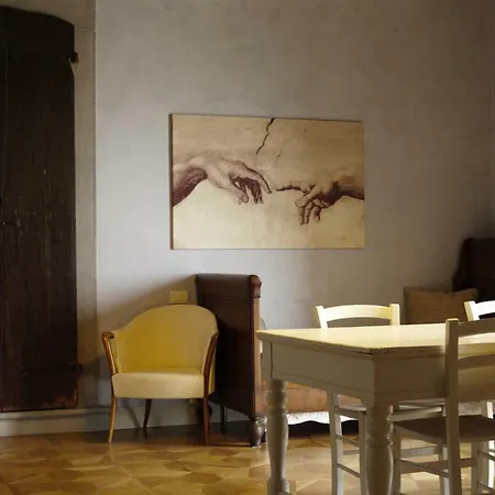 Bed and Breakfast Dimora Delle Donnole Alta 4*