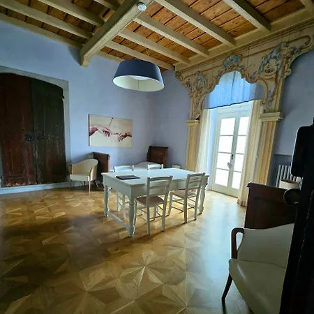 Dimora Delle Donnole Alta 4* Bergamo